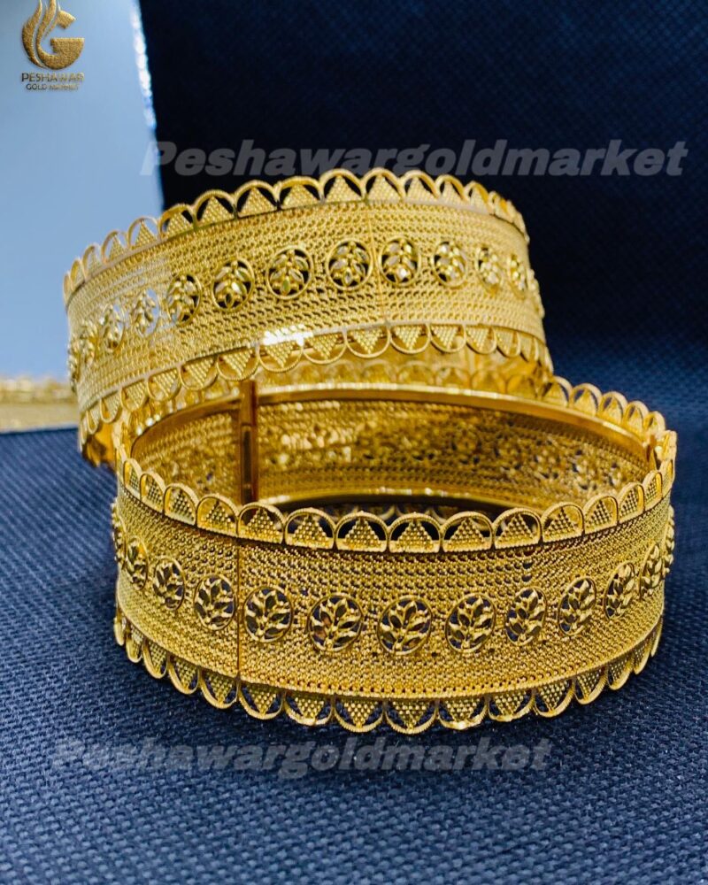 8EEECAD5-8462-4877-A53F-95F485812632