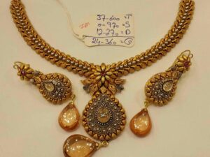 Bridal necklace set